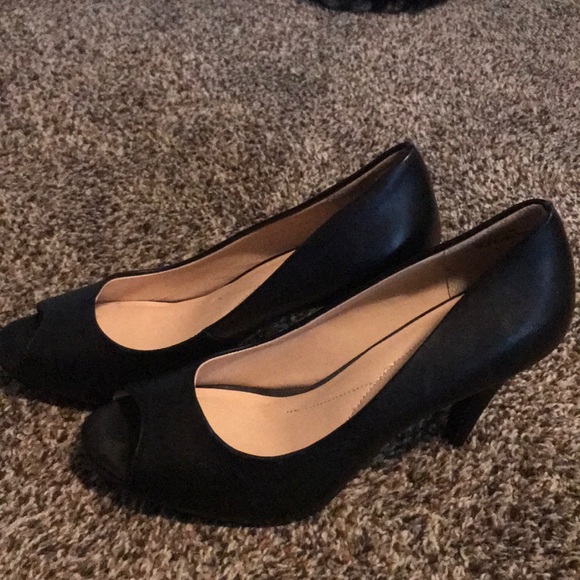 GNW heels Sz 9.5 M - Picture 2 of 5